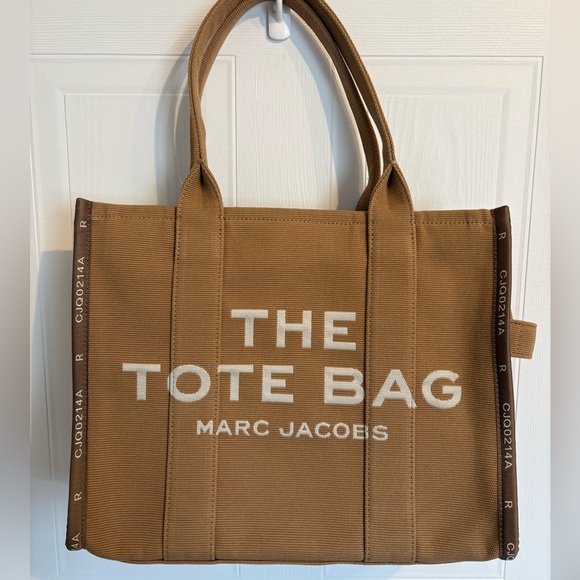 BNWT Marc Jacobs Jacquard Tote Bag - Large - Picture 2 of 8